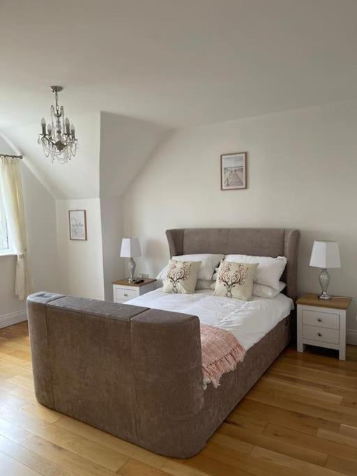 Large Coastal Cottage, Private Indoor Pool, Hut Tub, Sauna And Steam Pod Weymouth Kültér fotó